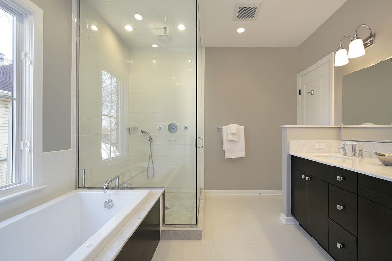 Stylish Shower with Frameless Glass
